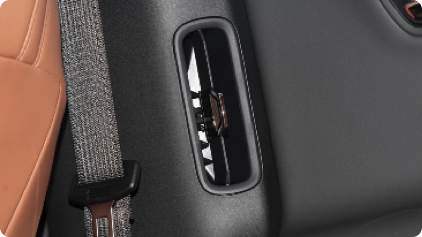 Smart Cabin | Qualcomm SA8155P High-Performance Chip
ADiGO 5.0 Interactive System
Four-Zone Voice Natural Interaction
Online Music + Online Navigation